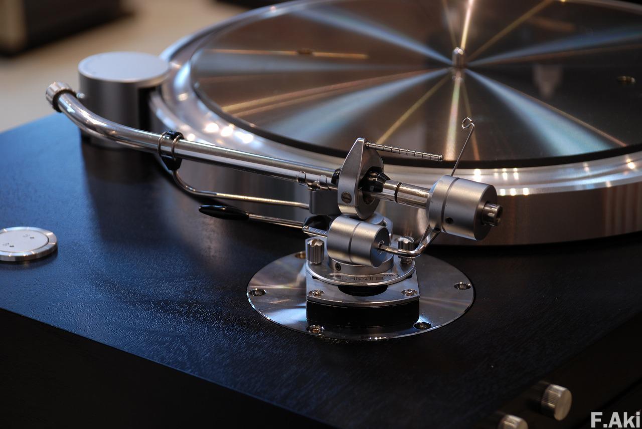 オーディオ・ベースマン見たり聴いたり ヤマハ GT-5000 その④・・SMEアーム装着。