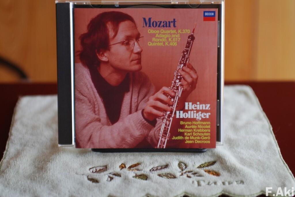 オーディオ・ベースマン見たり聴いたり　猫の魔法でCD（音楽）を聴く・・ハインツ・ホリガーさんのオーボエ四重奏曲・五重奏曲他